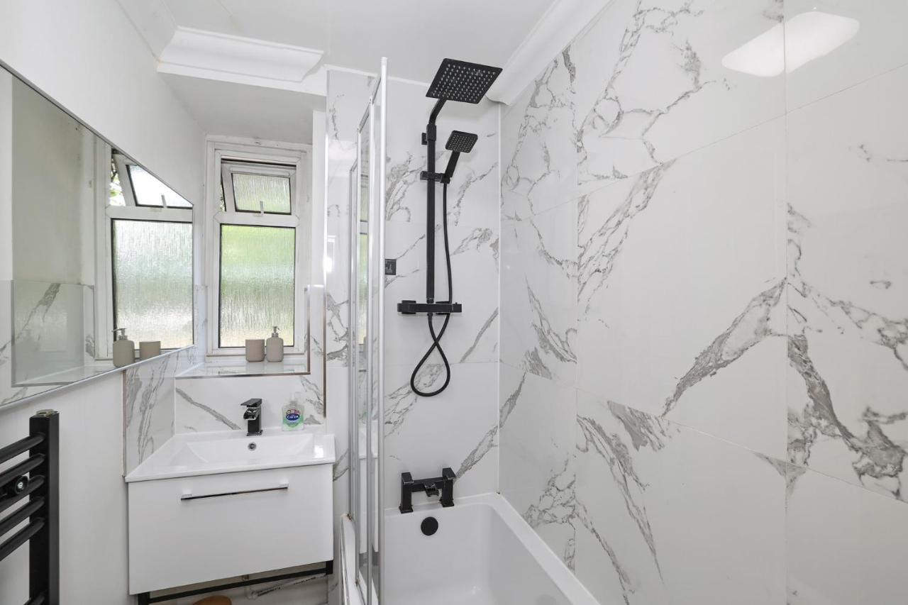 런던 Bright & Modern Islington 2Bd Apt For 6 아파트 외부 사진